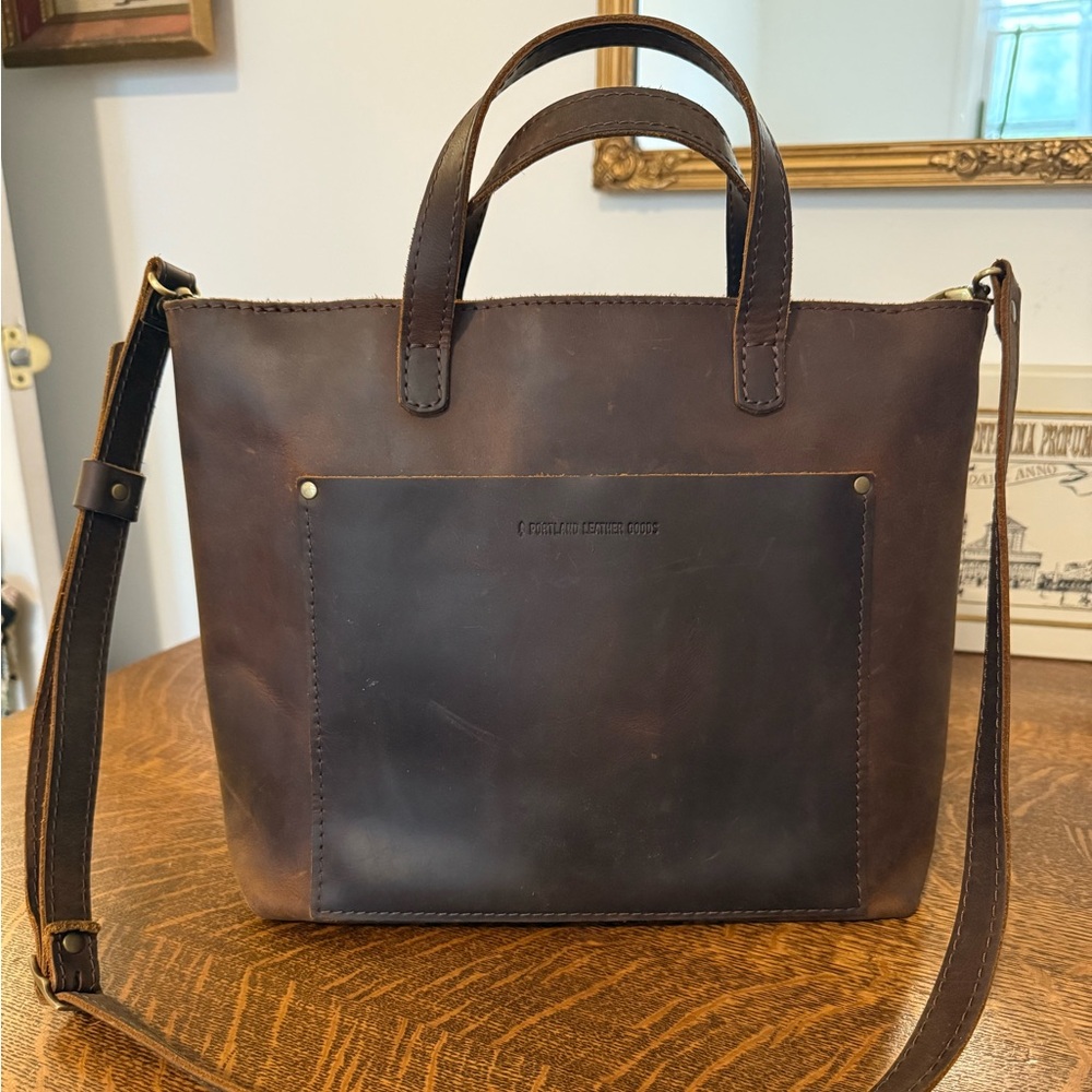 Portland Leather Medium Crossbody Tote with zipper in Canyon